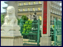 Cham Shan Temple from 2002